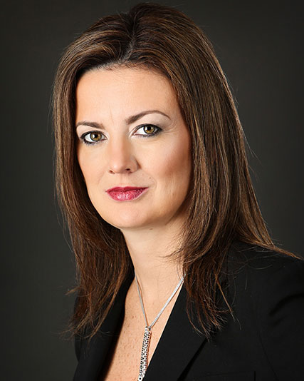 Vera Peterson headshot